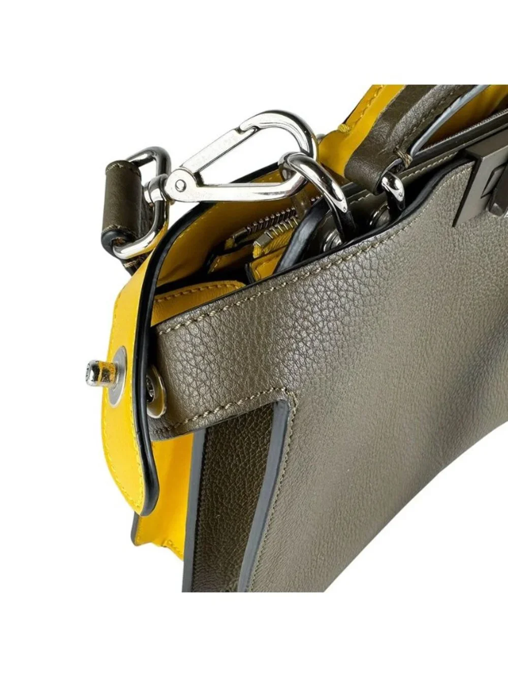 Fendi Shoulder Bag Peekaboo ISeeU